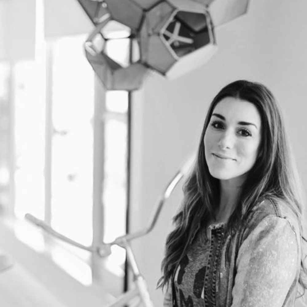 Meet your Posher, Valentina